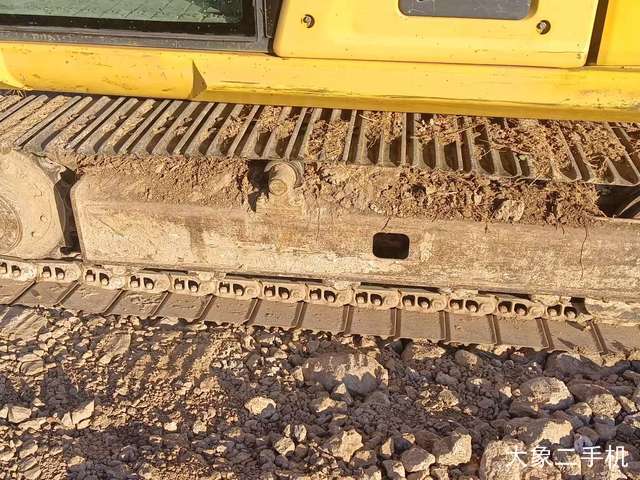 小松 PC270-8 挖掘机