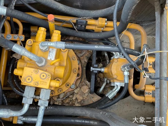 三一重工 SY215C-10 挖掘机