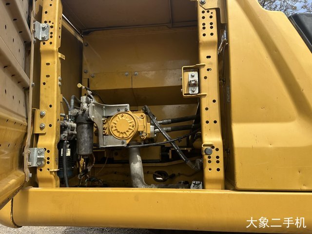 卡特彼勒 326DL 挖掘机