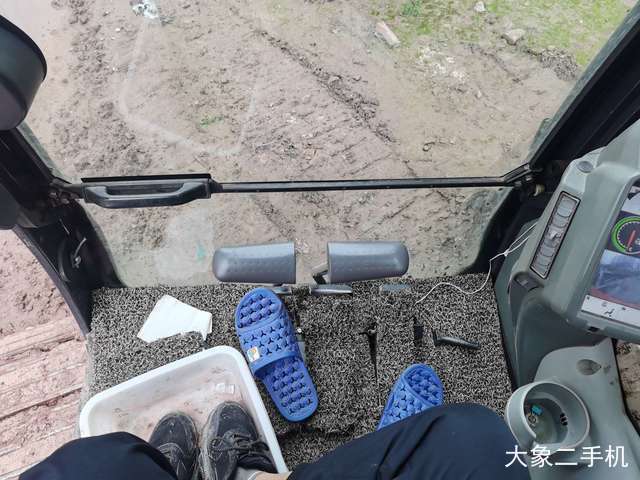 日立 ZX130-5A 挖掘机