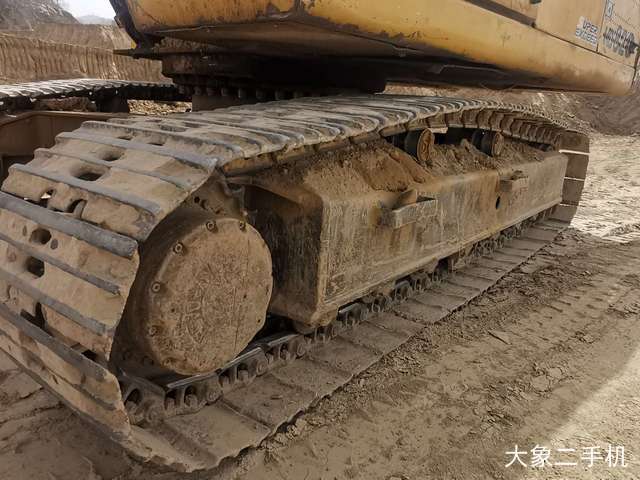 加藤 HD820 挖掘机