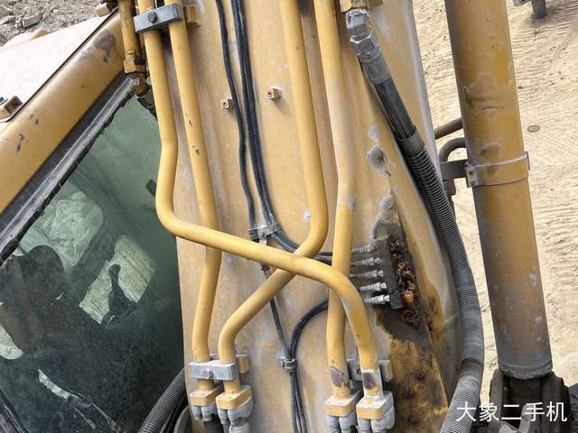 山东临工 E6360F 挖掘机