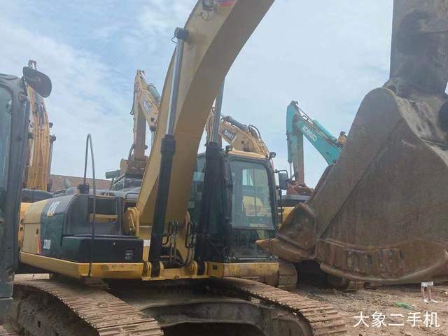 卡特彼勒 330D2L液压 挖掘机