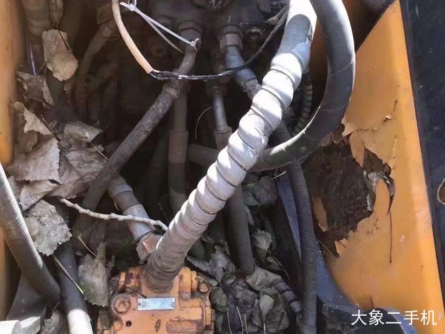 三一重工 SY75C-8 挖掘机