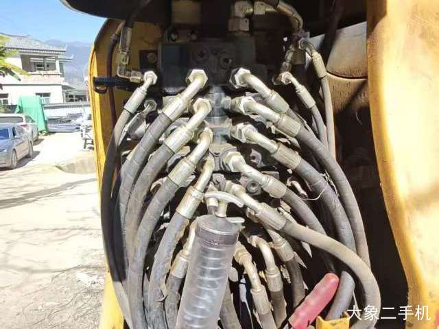 徐工 XE60D 挖掘机