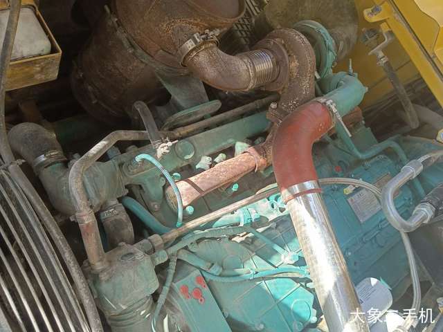 山东临工 L955F 装载机