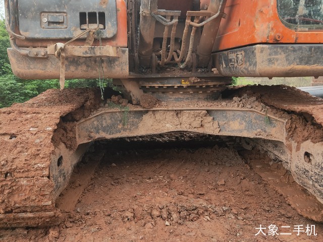 斗山 DX120-9C 挖掘机