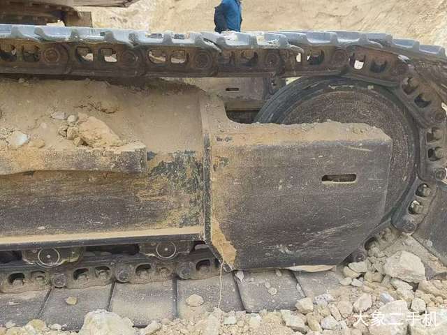 徐工 XE135D 挖掘机