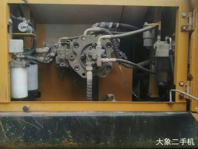 三一重工 SY285C 挖掘机