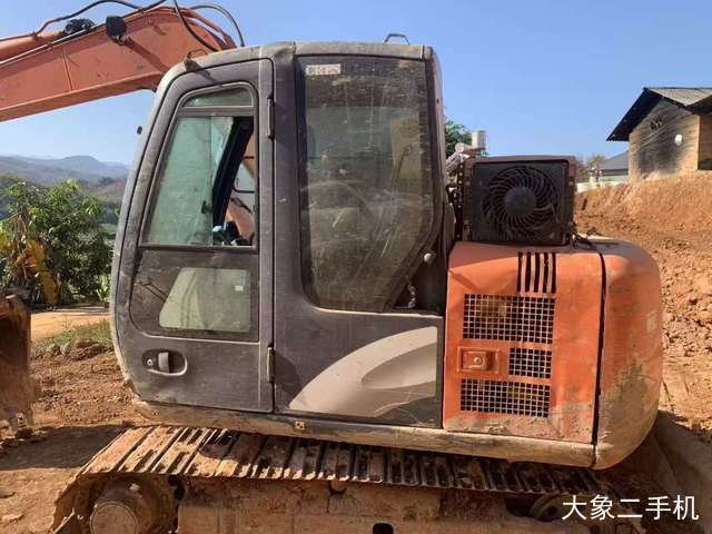 日立 EX70 挖掘机