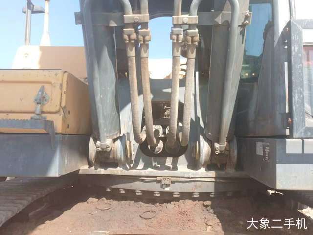 沃尔沃 EC480D 挖掘机