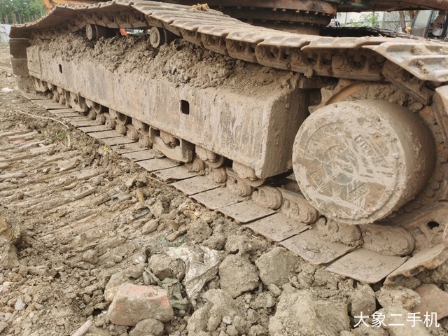 神钢 SK260LC-8 挖掘机