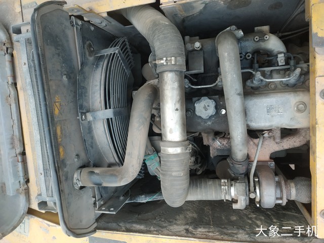 徐工 XE135B 挖掘机
