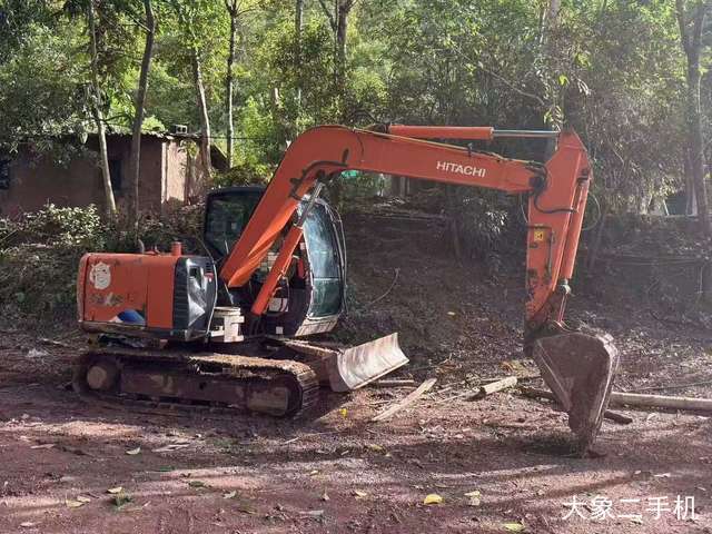 日立 EX70 挖掘机