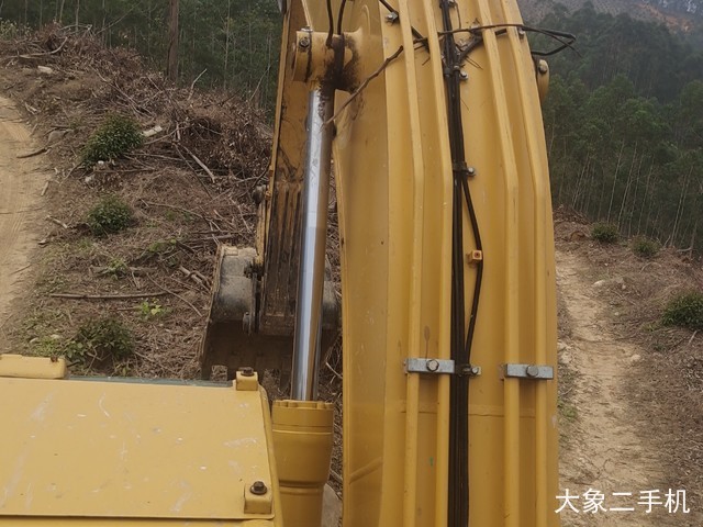 山东临工 E6210F 挖掘机