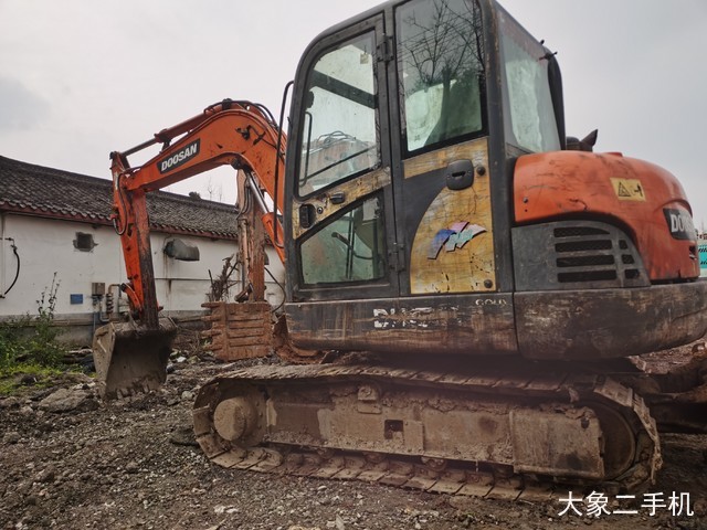 斗山 DH60-7 挖掘机