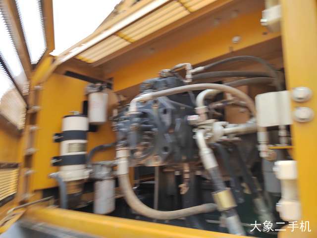 三一重工 SY375H 挖掘机