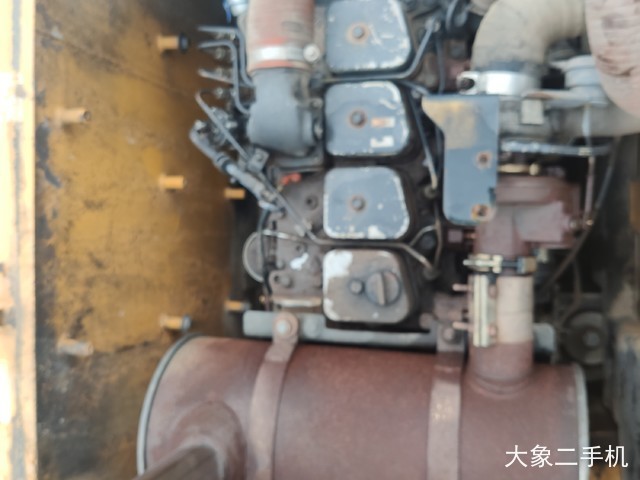 现代 R150LC-9 挖掘机