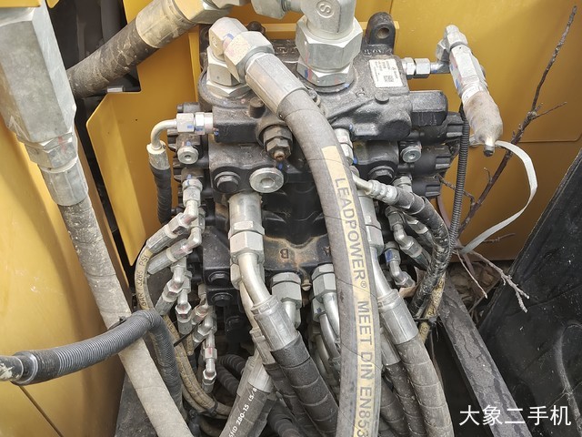 三一重工 SY75C 挖掘机