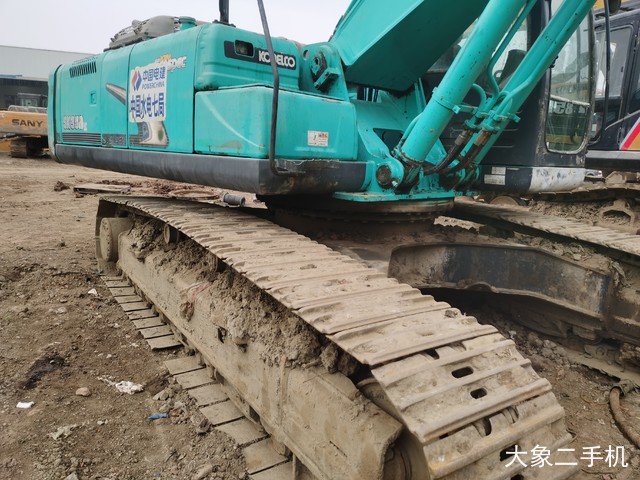神钢 SK350LC-8 挖掘机