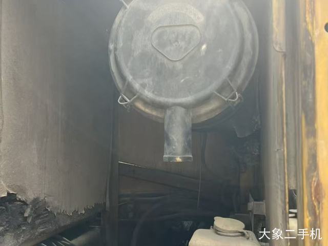 小松 PC220-8 挖掘机