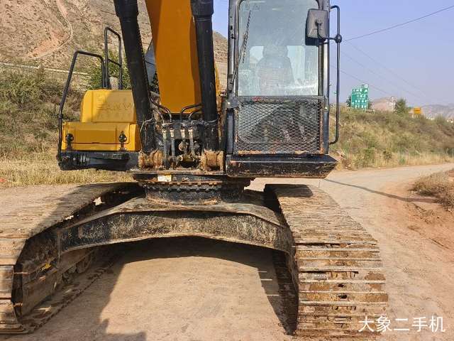 三一重工 SY265C-10 挖掘机