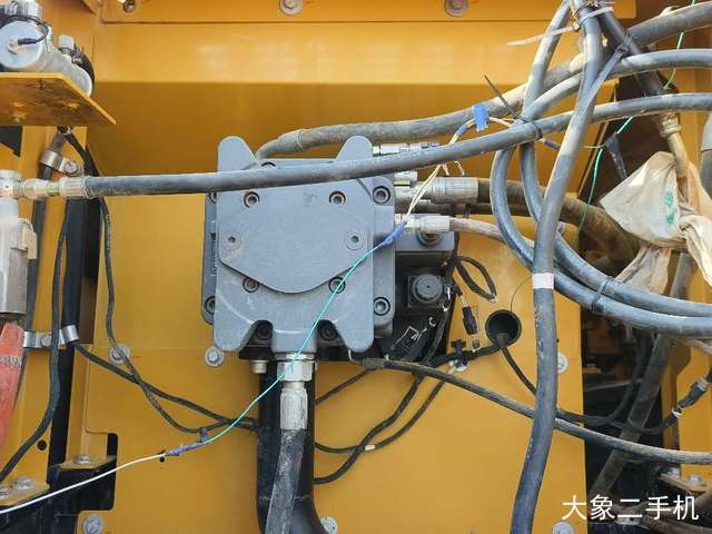 三一重工 SY265C-10 挖掘机