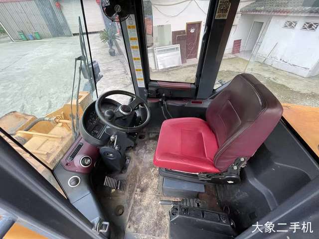 龙工 LG853N 装载机