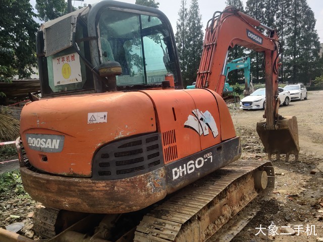 斗山 DH60-7 挖掘机