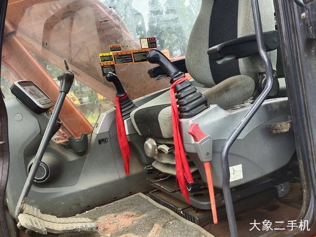 斗山 DX120-9C 挖掘机