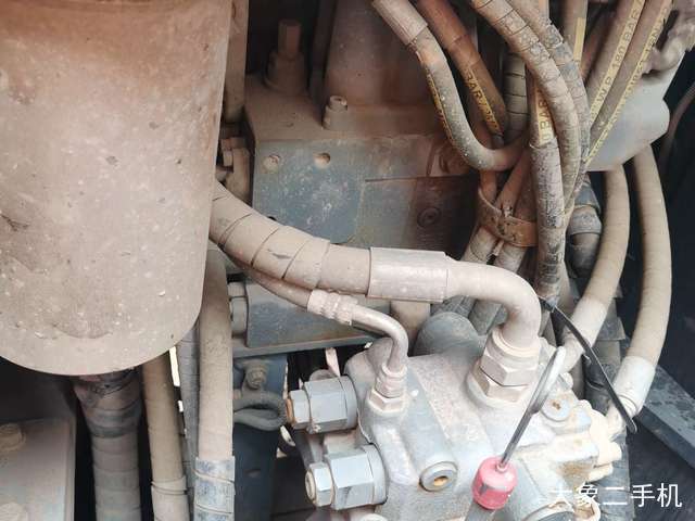 日立 ZX130-5A 挖掘机