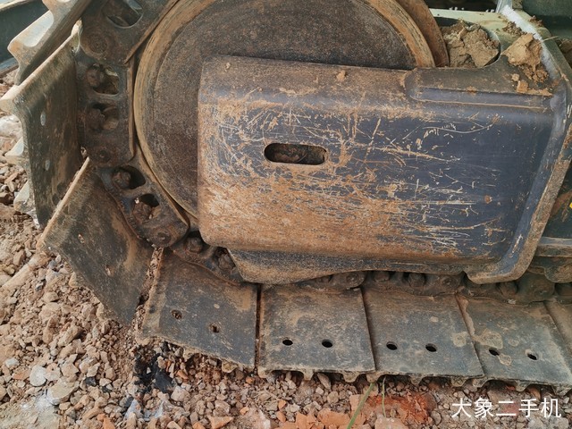 徐工 XE75D 挖掘机