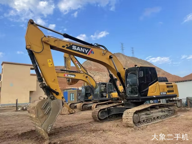 三一重工 SY245H 挖掘机