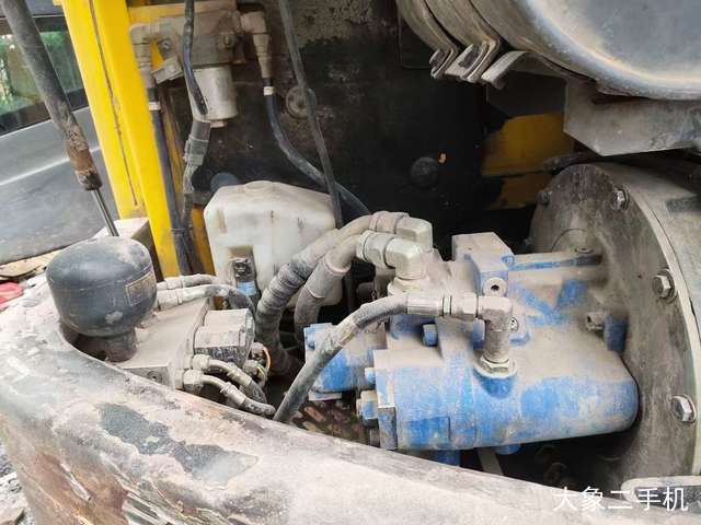 现代 R80-7 挖掘机