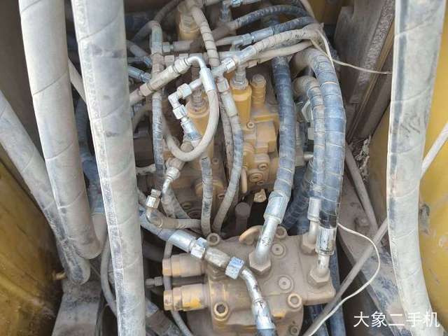 三一重工 SY135C-9 挖掘机