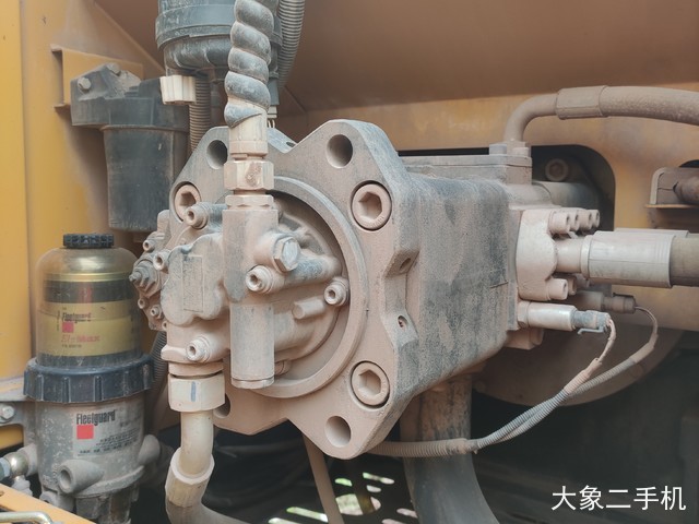 徐工 XE200DA 挖掘机