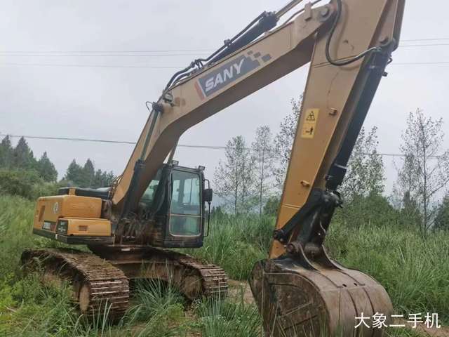 三一重工 SY205C-9 挖掘机