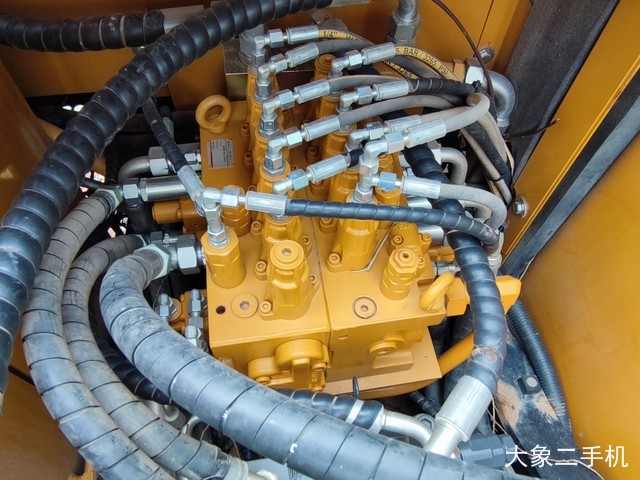 三一重工 SY135C 挖掘机