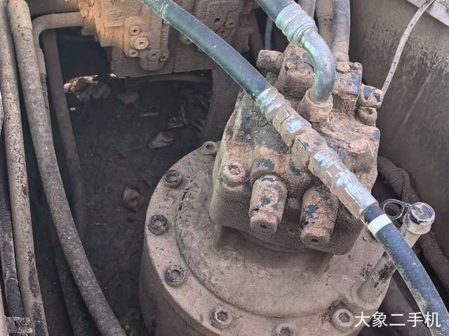 神钢 SK350LC-8 挖掘机