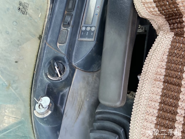 神钢 SK350LC-8 挖掘机