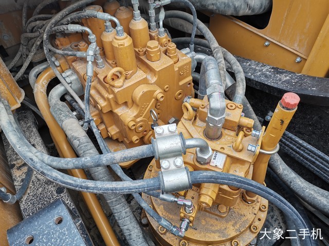 三一重工 SY365H 挖掘机