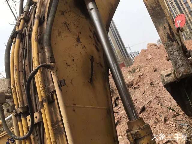 加藤 HD820LC-II 挖掘机