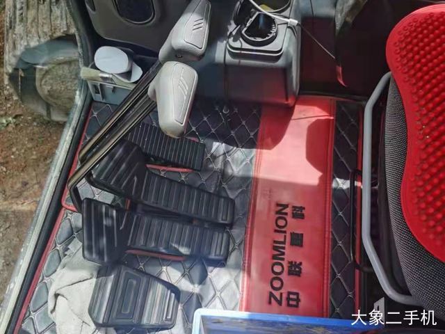 三一重工 SY135C 挖掘机