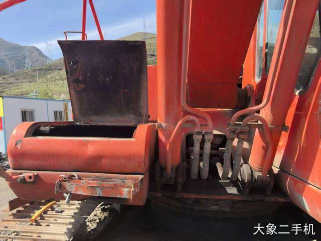 斗山 DH225LC-7 挖掘机