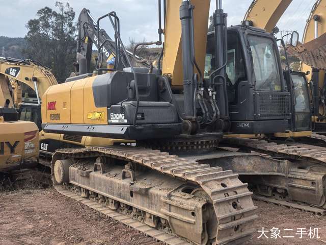 徐工 XE370D 挖掘机