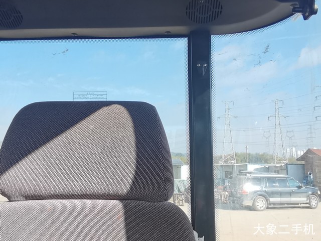 三一重工 SY75C 挖掘机