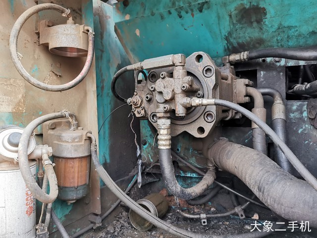 神钢 SK250LC-8 挖掘机