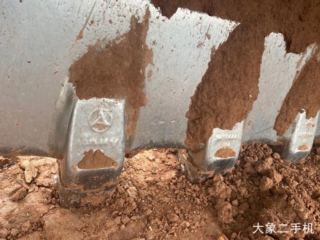 三一重工 SY135C 挖掘机