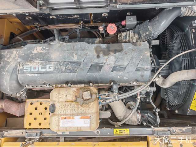 山东临工 E6360F 挖掘机