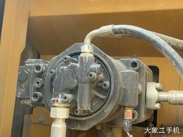 三一重工 SY245H 挖掘机